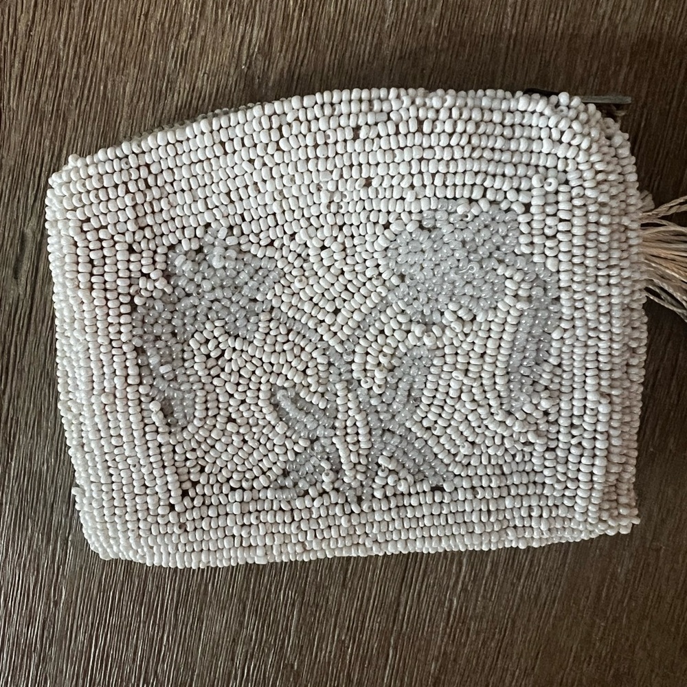Boho White Beaded Coin Purse w/ Mirror & Powder Puff | Vintage Vanity Pouch - Picture 7 of 11